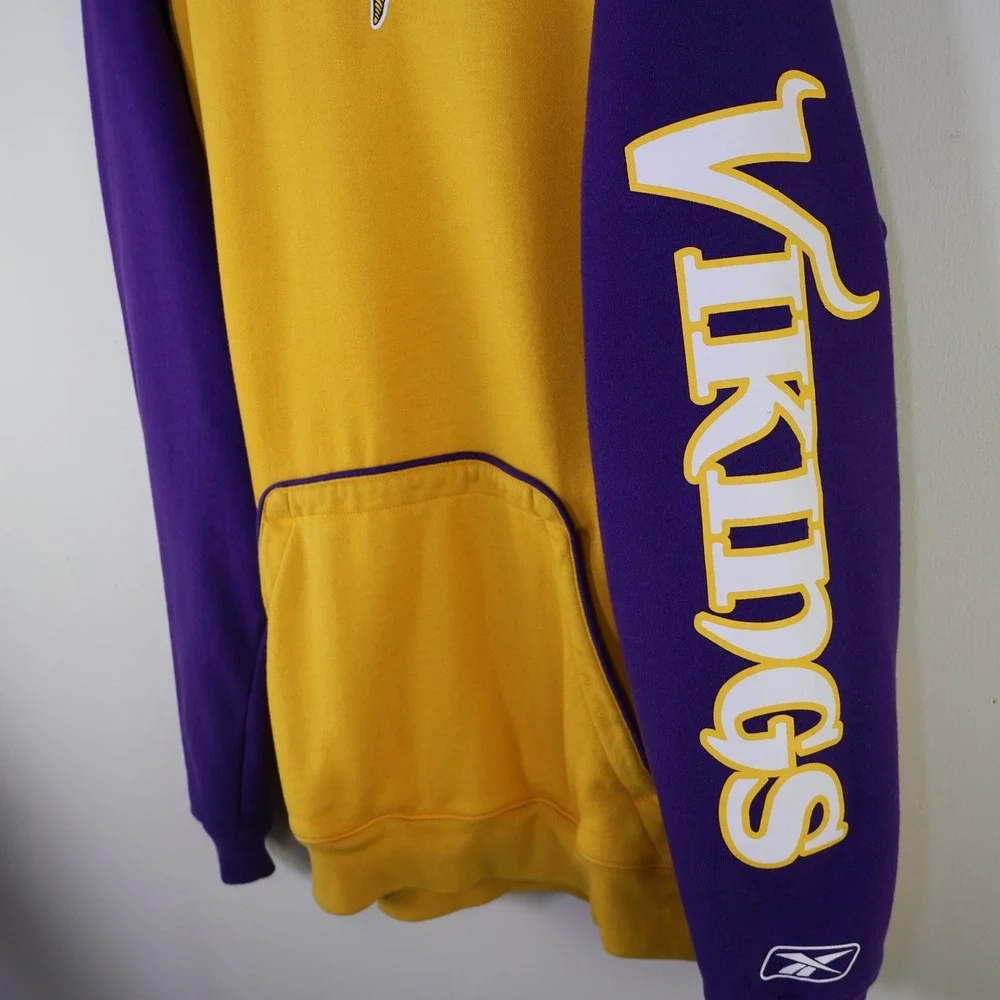 2008 Reebok NFL Minnesota Vikings Hoodie Size XL‎ Gameday Purple Gold